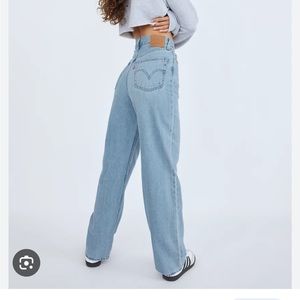 Levi’s High Loose Jeans